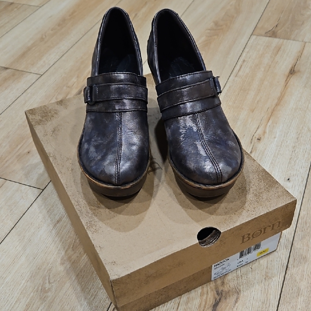 Born Haddon Brown Platform Clogs Size 7